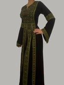 The Traditional Tatreez Embroidered Palestinian Thobe