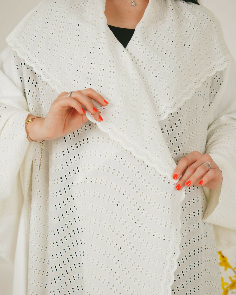 White Open Abaya with Self-Design + Free Matching Hijab (Saudi-Style)