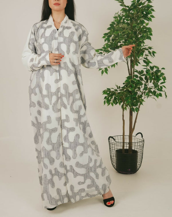 White Open Abaya with Embroidery Design + Free Matching Hijab (Saudi-Style)