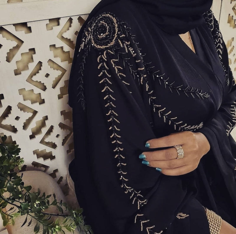 A beautiful handwork embroidered abaya available in all sizes!