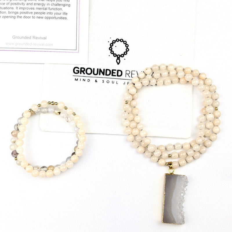 Clarté intuitive Tasbih | Collier pour femme avec 99 perles de quartz laiteux et pendentif géode en agate 