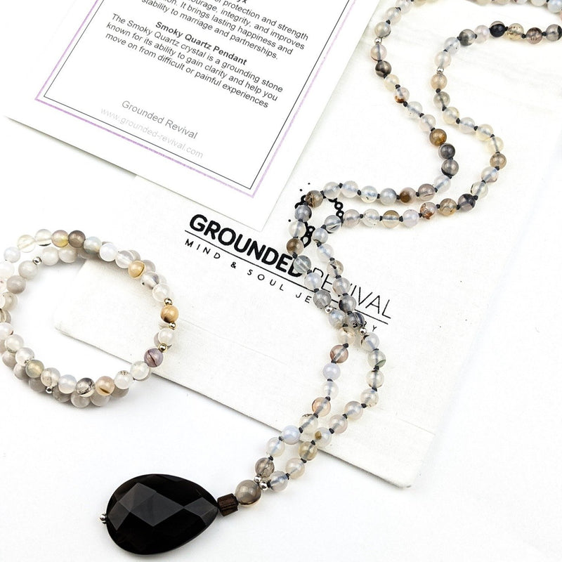 Everlast Tasbih | Collier avec perles de pierre gemme Sardonyx et pendentif en quartz fumé 