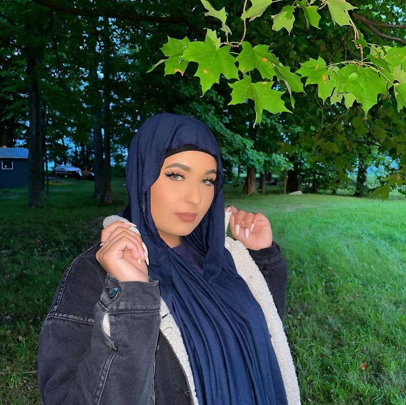 Woman in Premium Jersey Hijab Navy Blue