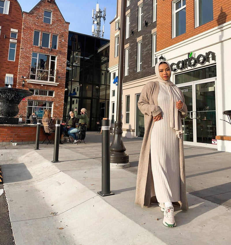 Premium Jersey Hijab University Beige neutral outfit