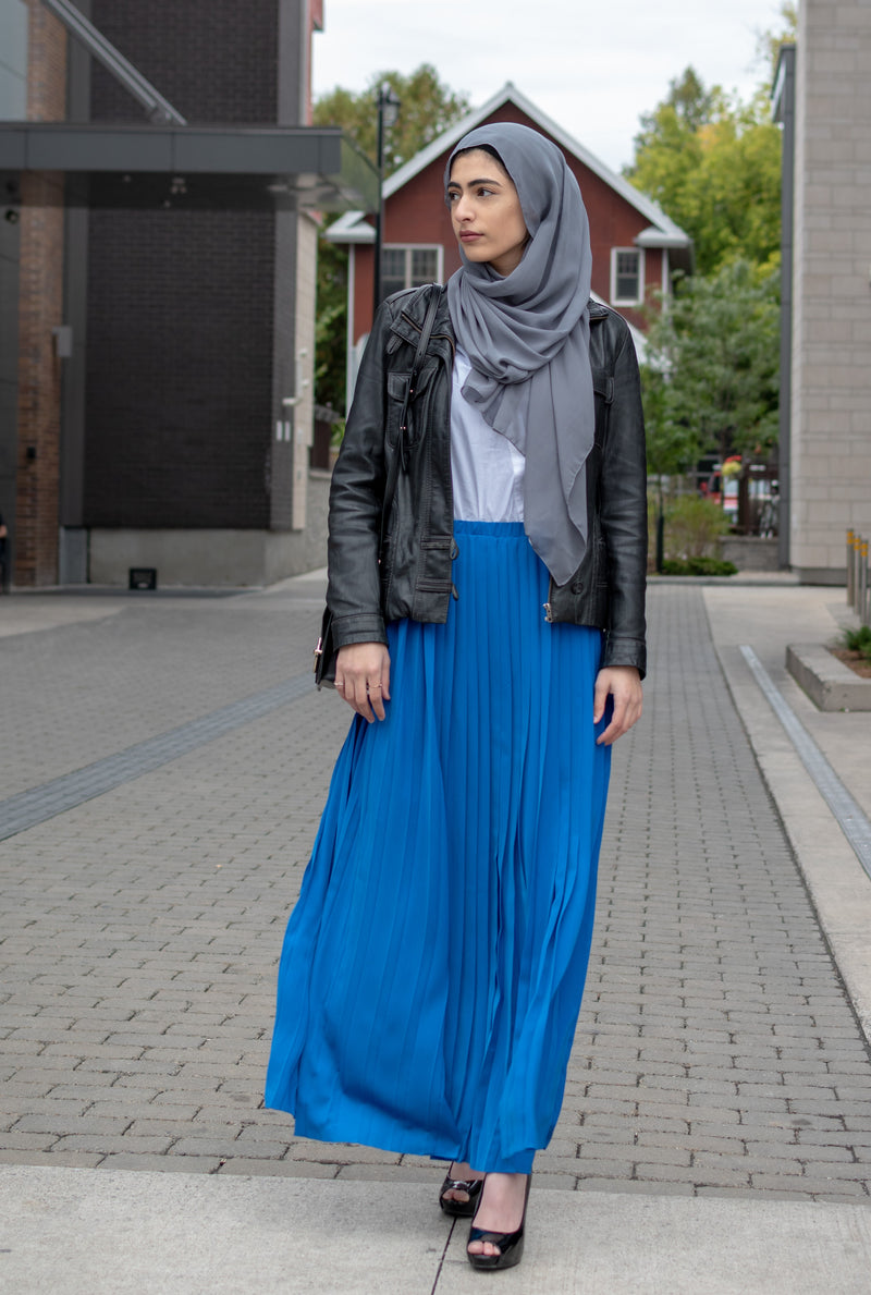 Women Victoria Pleated Maxi Skirt blue