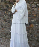 A lavish abaya, composed of 3 layers and frilled edges to add the perfect amount of texture and dimension to compliment all physiques